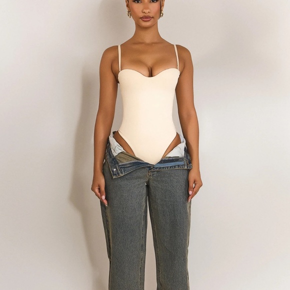 Mars the label- THE SCULPT BODYSUIT IN STONE - Picture 3 of 3